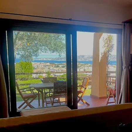 بيت للعطل Sea View Garden Vista Mare Con Giardino *