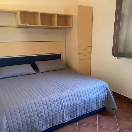 Sea View Garden Vista Mare Con Giardino بيت للعطل *